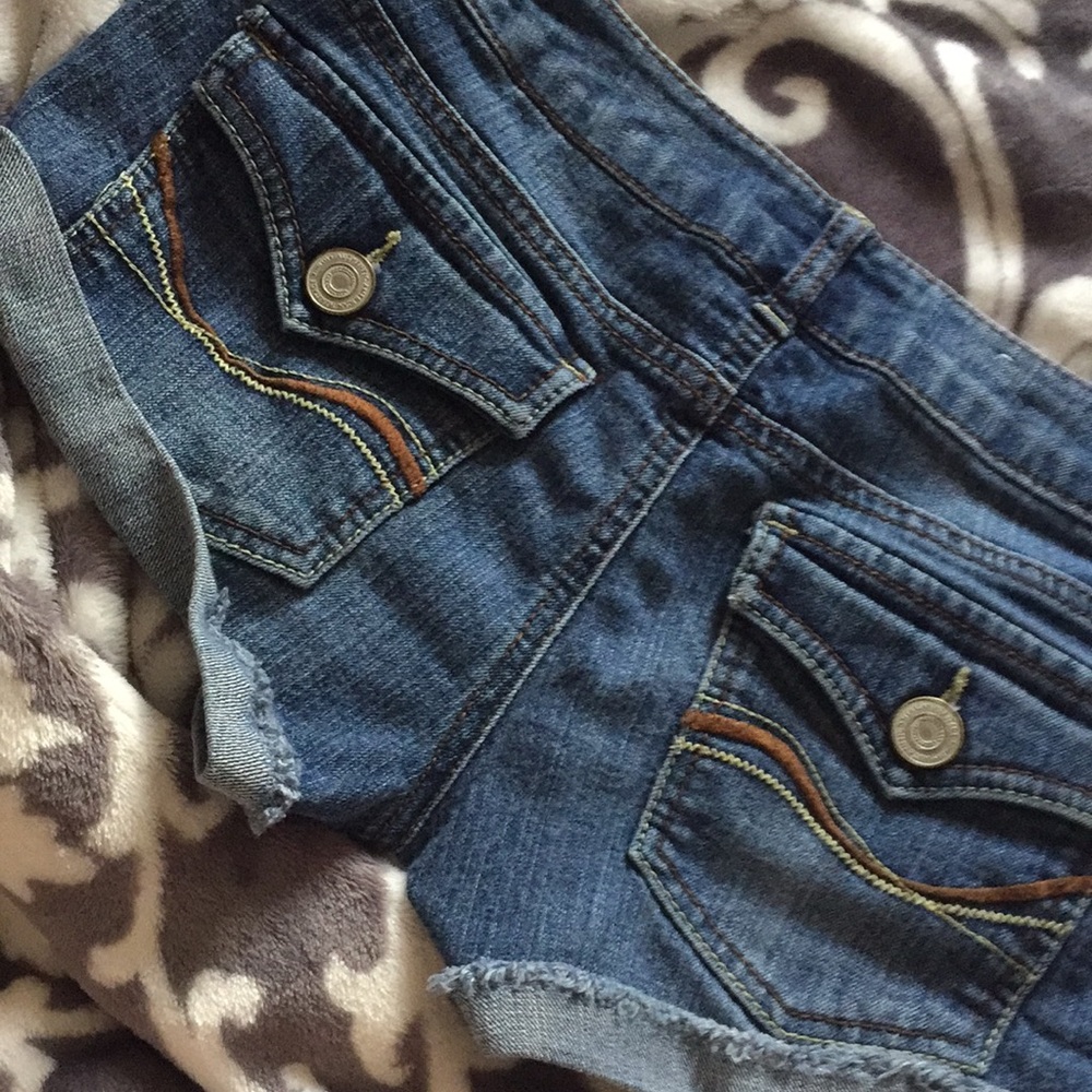So jean shorts